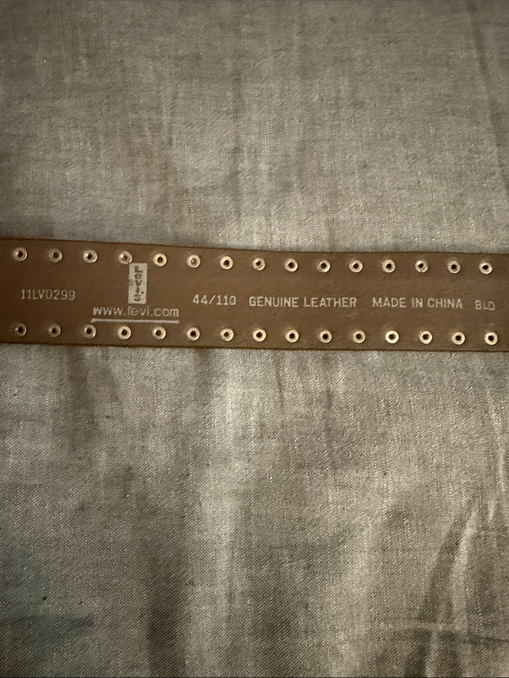 Levi’s Leather Studded Belt - Picture 4 of 6